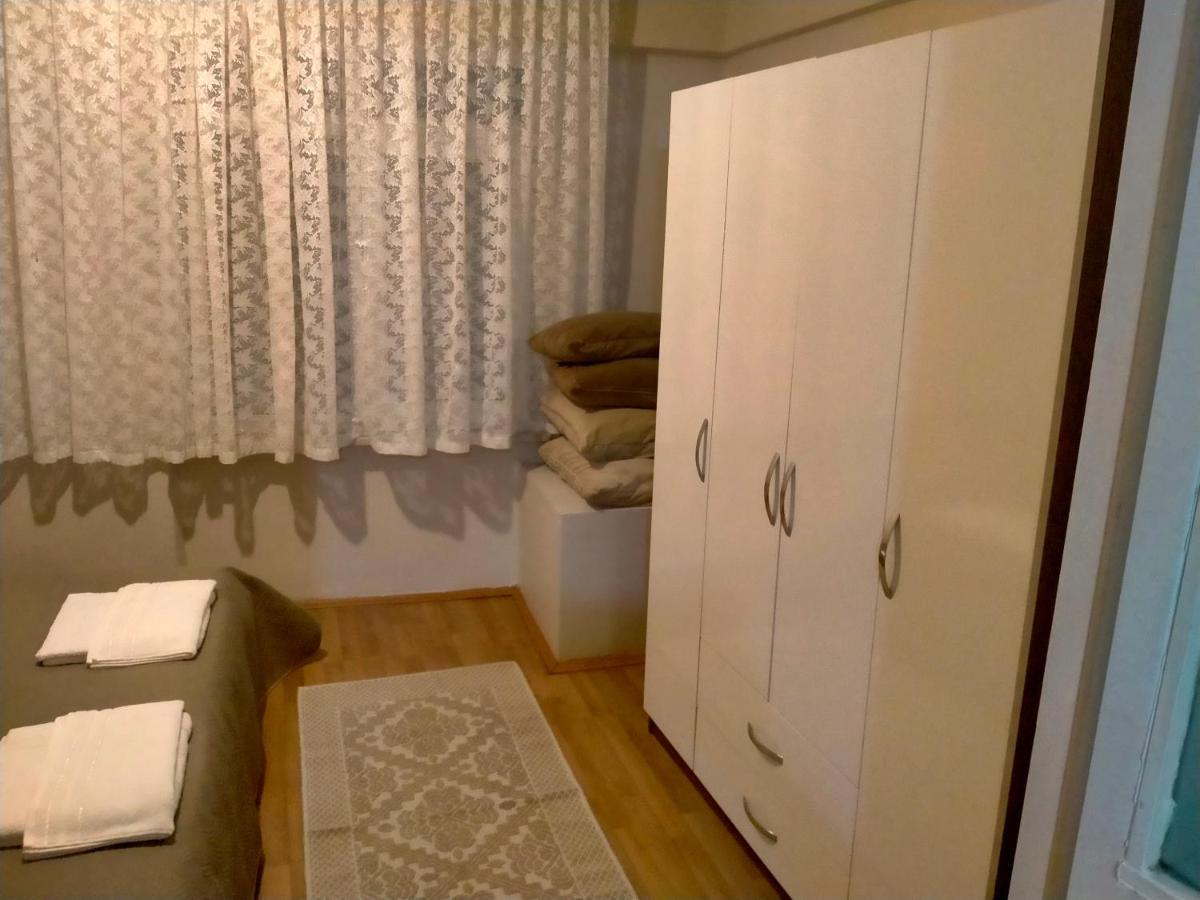 2 Bedrooms Central Area Located Appartment 1Floor Istanbul Exterior photo